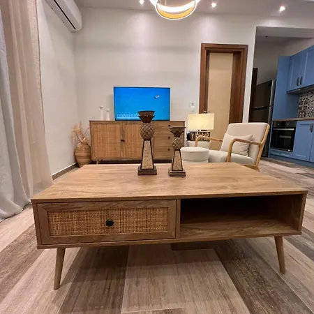 Miltonia Apartman Kastanéa